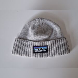 Patagonia Brodeo Cuffed Beanie Unisex One Size recycle wool Blend Grey